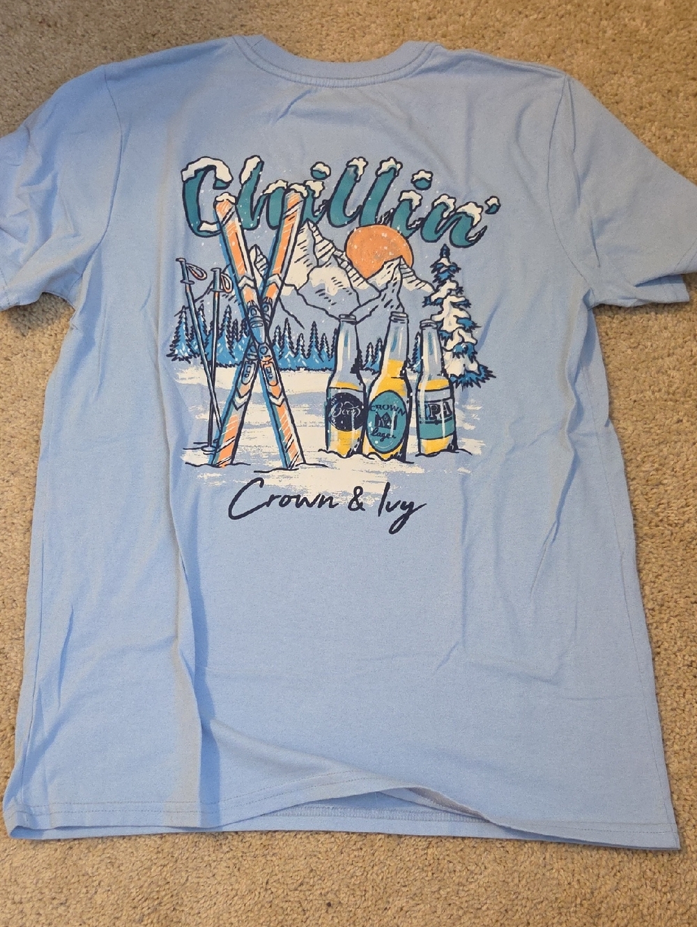 crown & ivy Light Blue 'Chillin'' Ski & Beer Graphic Tee